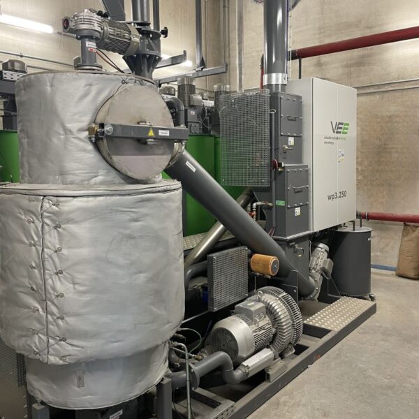 vee_holzgas-projekt_nordwald_modul-gleichstromvergaser